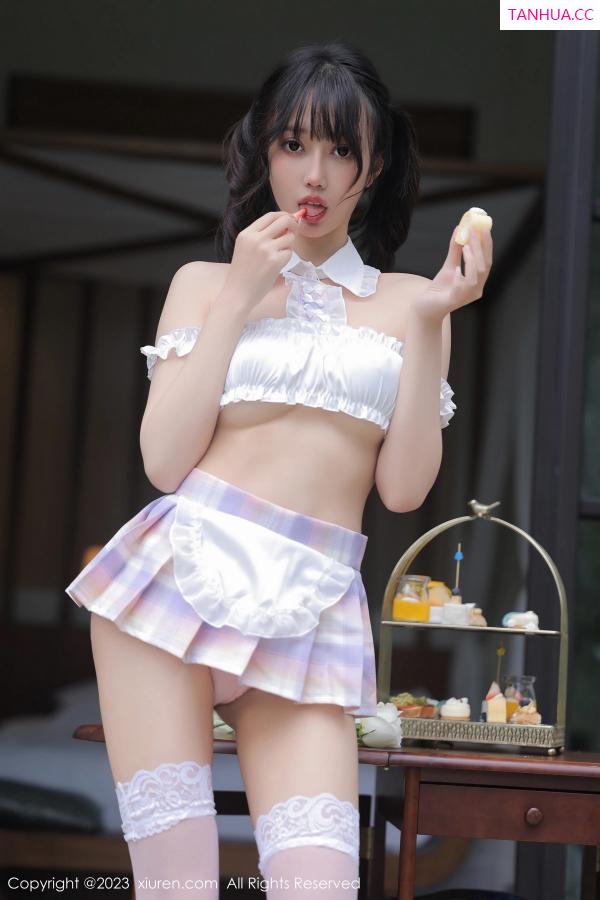 玥儿玥  [XiuRen]高清写真图 2023.03.10 No.6392 玥儿玥er 女仆服美腿第5张图片
